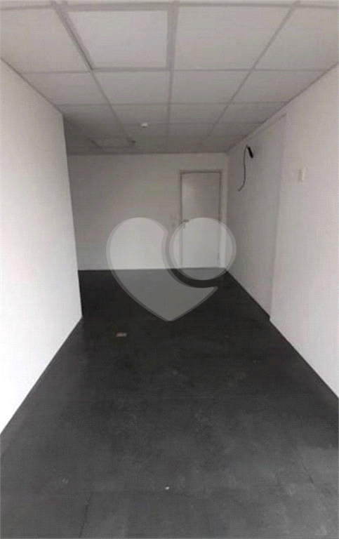 Conjunto comercial a venda na Liberdade