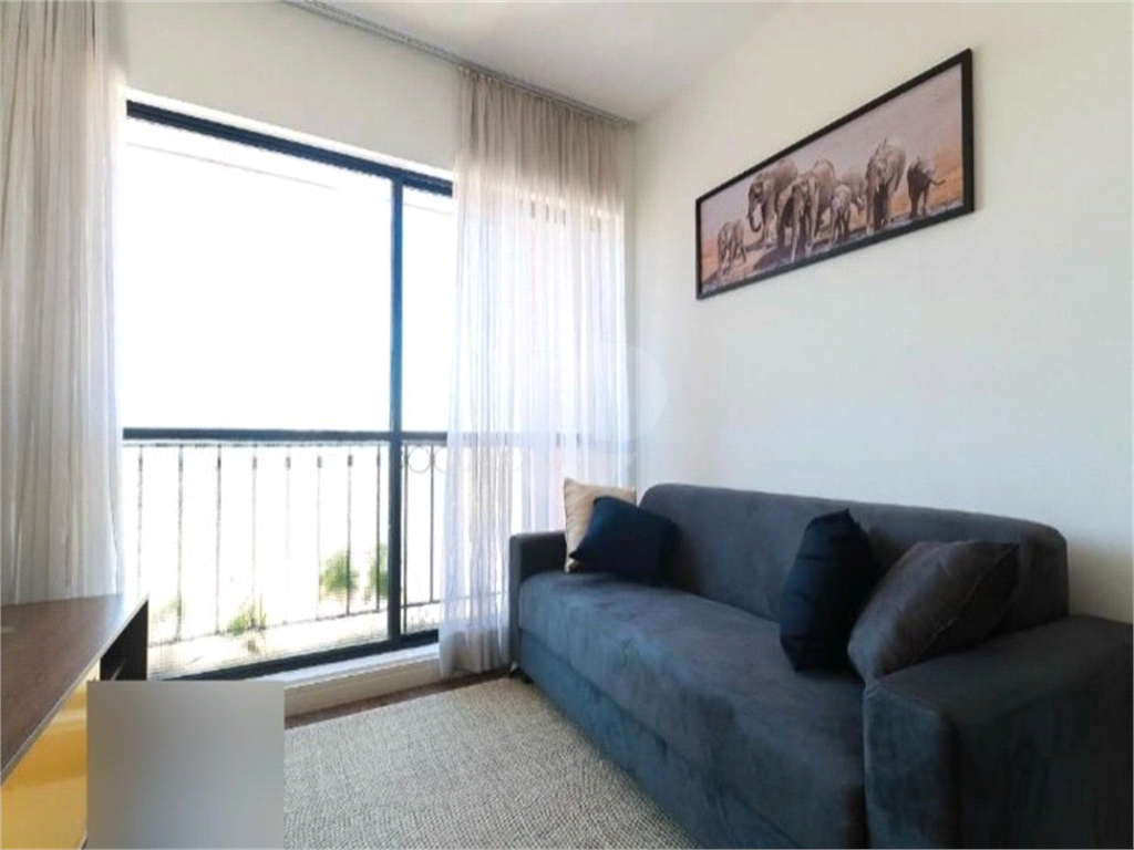 Apartamento de 2 quartos com garagem coberta no Butantã, localização privilegiada. 