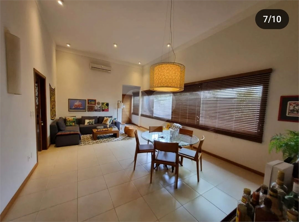 Casa de Condomínio à venda com 3 quartos, 233m² - Foto 18