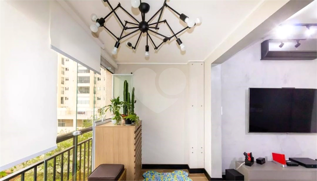 Apartamento a venda no Condomínio Chácara Cantareira Residencial