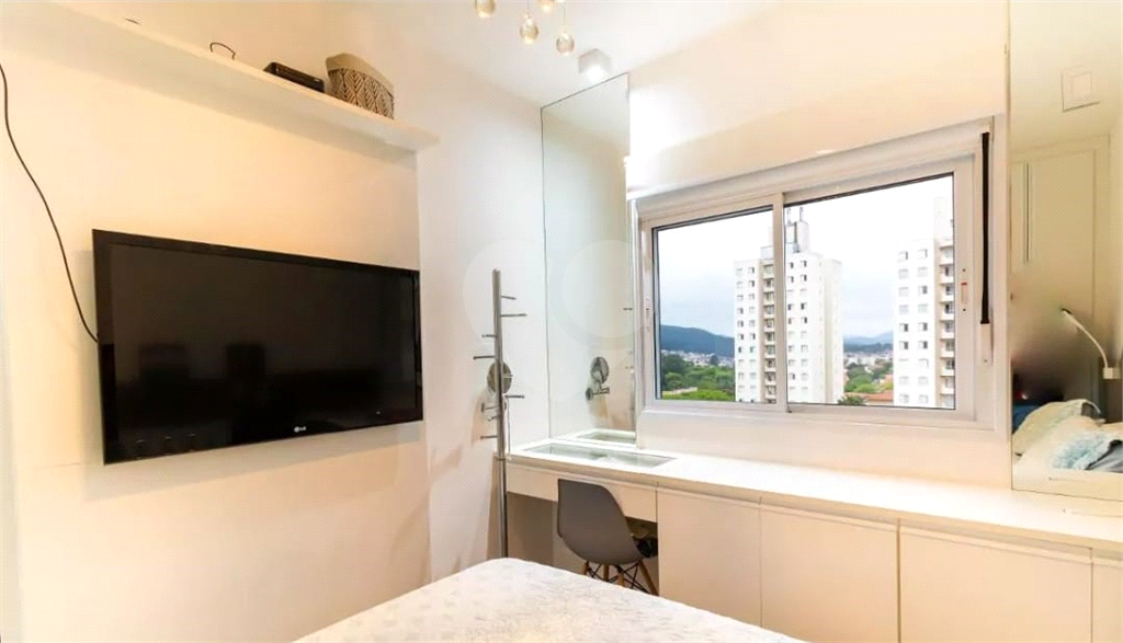 Apartamento a venda no Condomínio Chácara Cantareira Residencial