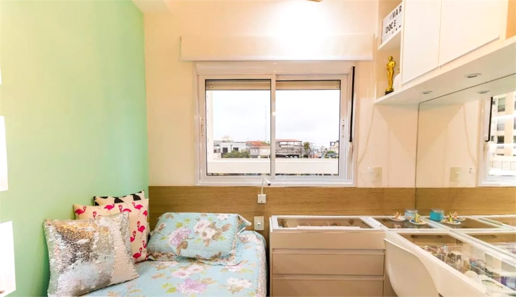 Apartamento a venda no Condomínio Chácara Cantareira Residencial