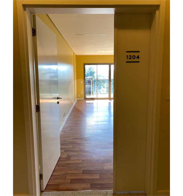 Conjunto comercial para venda ou  locação em Moema.