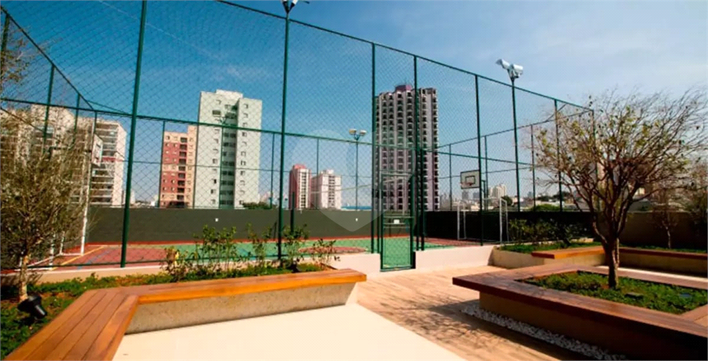 Apartamento com 35m 1 dorm 1 suite varanda sala cozinha banheiro e 1 vaga de garagem