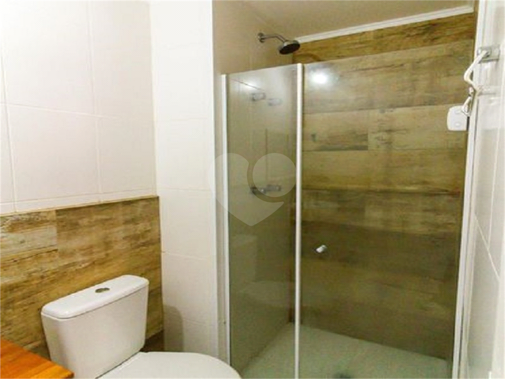 Apartamento com 35m 1 dorm 1 suite varanda sala cozinha banheiro e 1 vaga de garagem