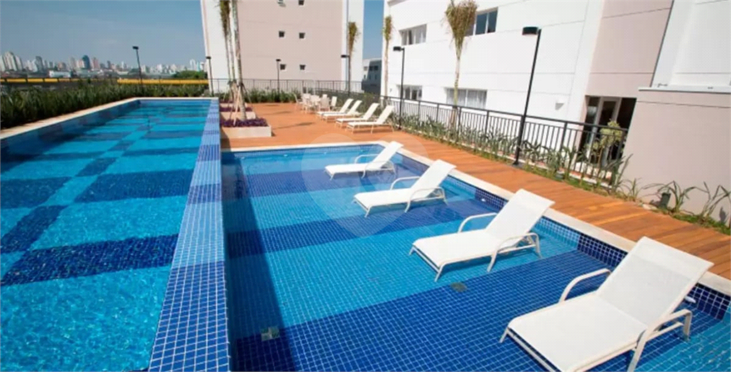 Apartamento com 35m 1 dorm 1 suite varanda sala cozinha banheiro e 1 vaga de garagem
