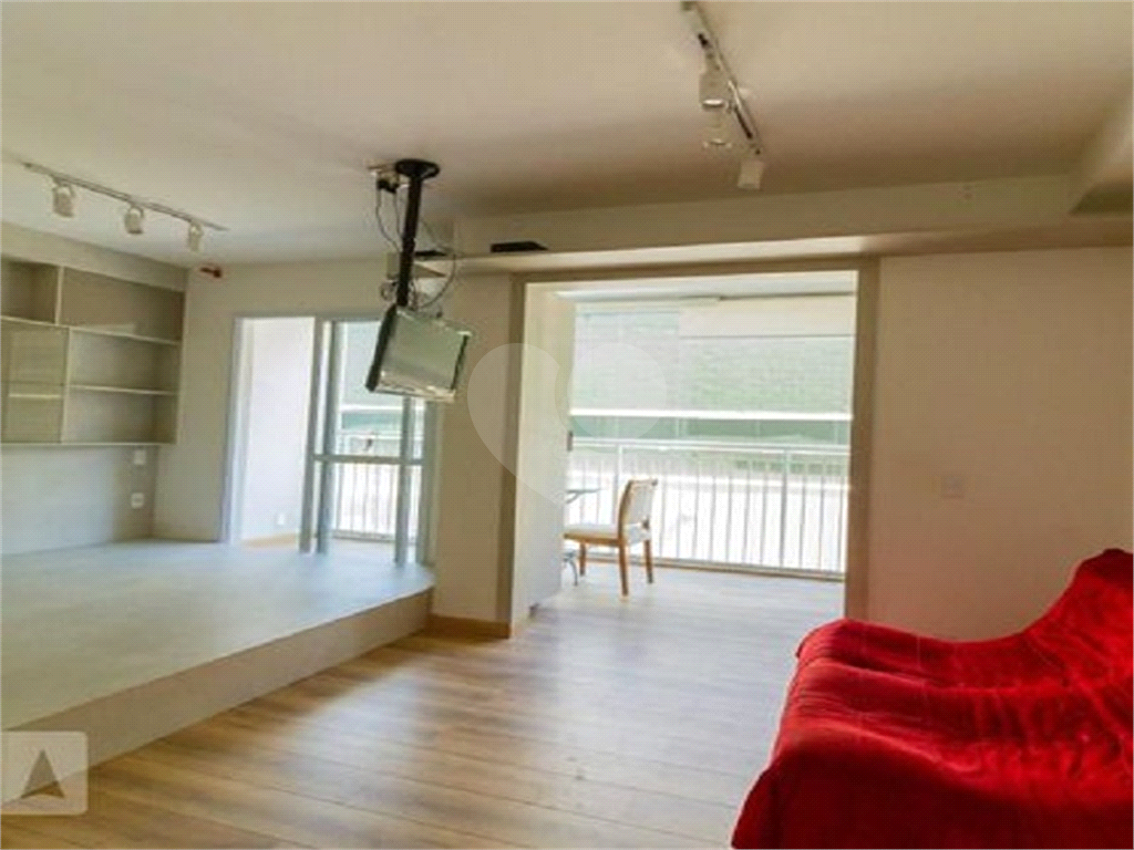 Apartamento com 35m 1 dorm 1 suite varanda sala cozinha banheiro e 1 vaga de garagem