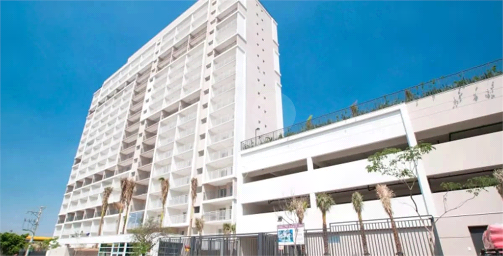 Apartamento com 35m 1 dorm 1 suite varanda sala cozinha banheiro e 1 vaga de garagem
