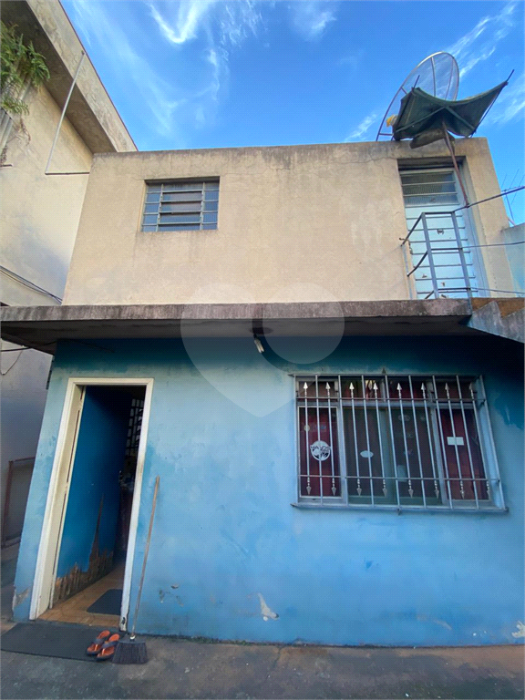 Predio comercial a venda e locação, 474m2, Fachada ativa com vagas, estacionamento. Água Fria