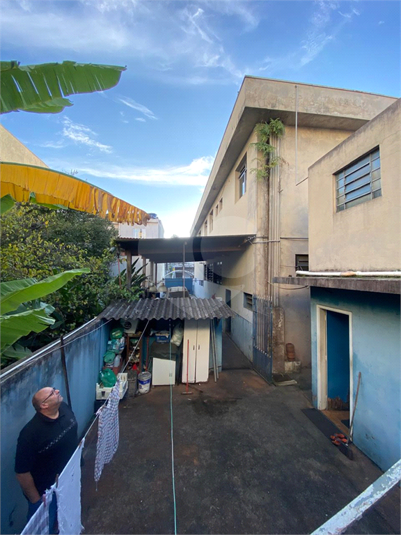 Predio comercial a venda e locação, 474m2, Fachada ativa com vagas, estacionamento. Água Fria