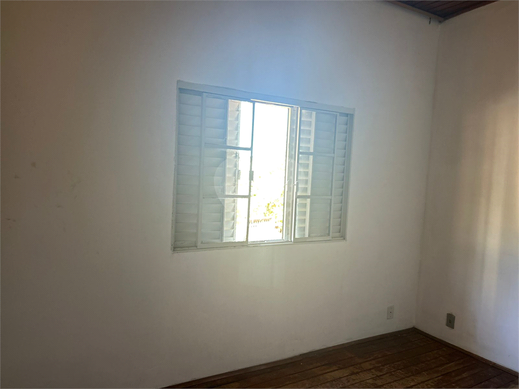 Casa para alugar com 6 quartos, 486m² - Foto 17