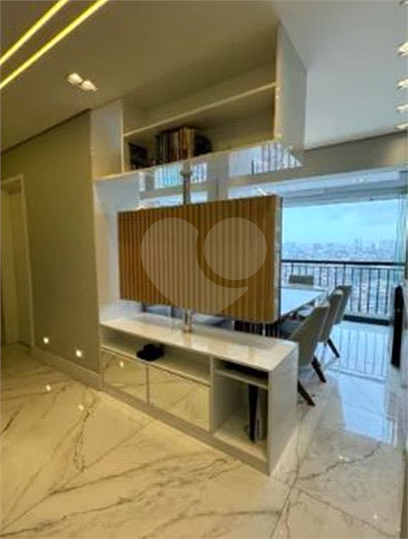 APARTAMENTO em JARDIM BOM CLIMA