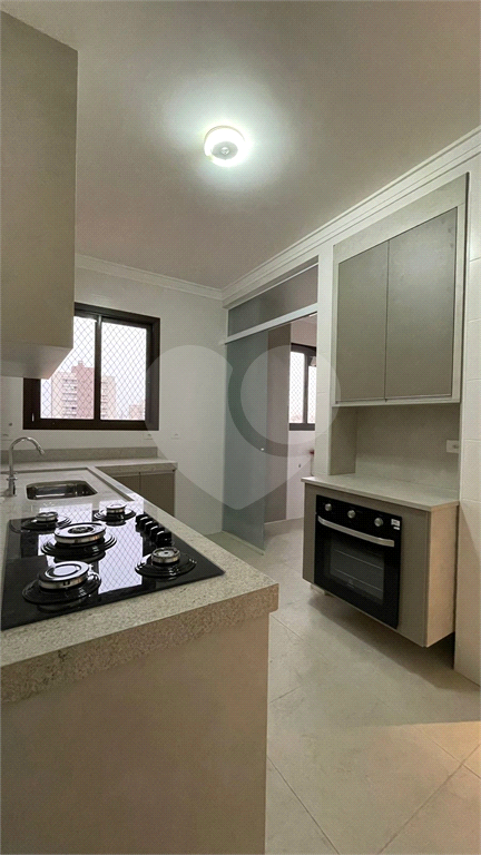 APARTAMENTO em SANTANA