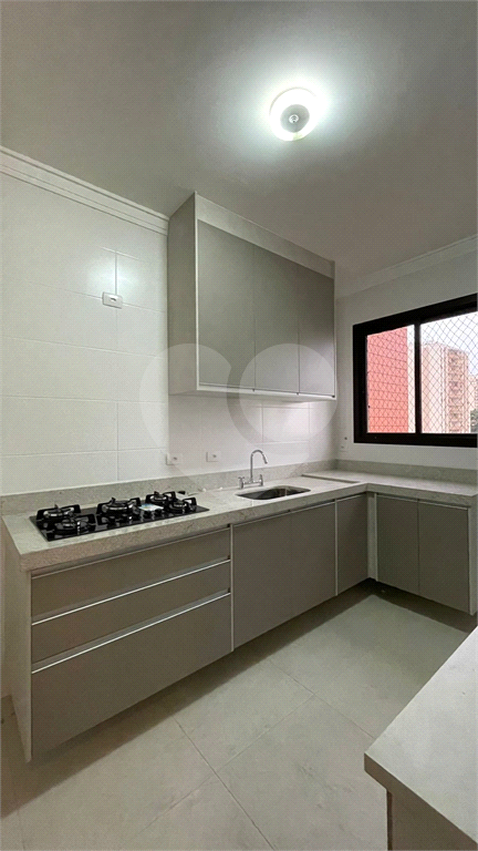 APARTAMENTO em SANTANA