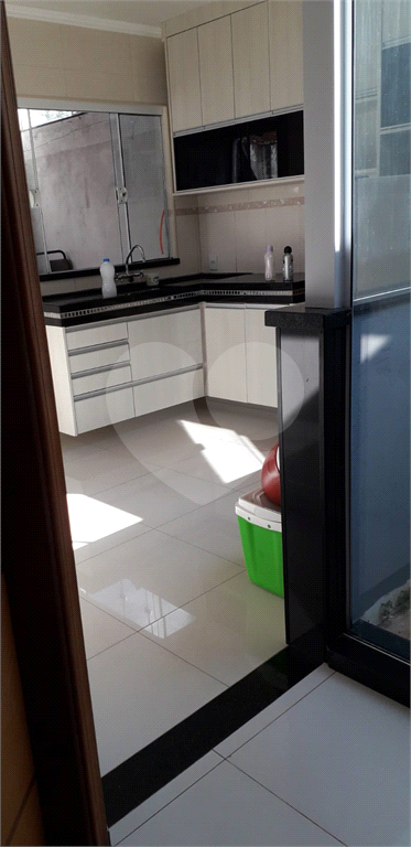 Casa à venda com 4 quartos, 218m² - Foto 18