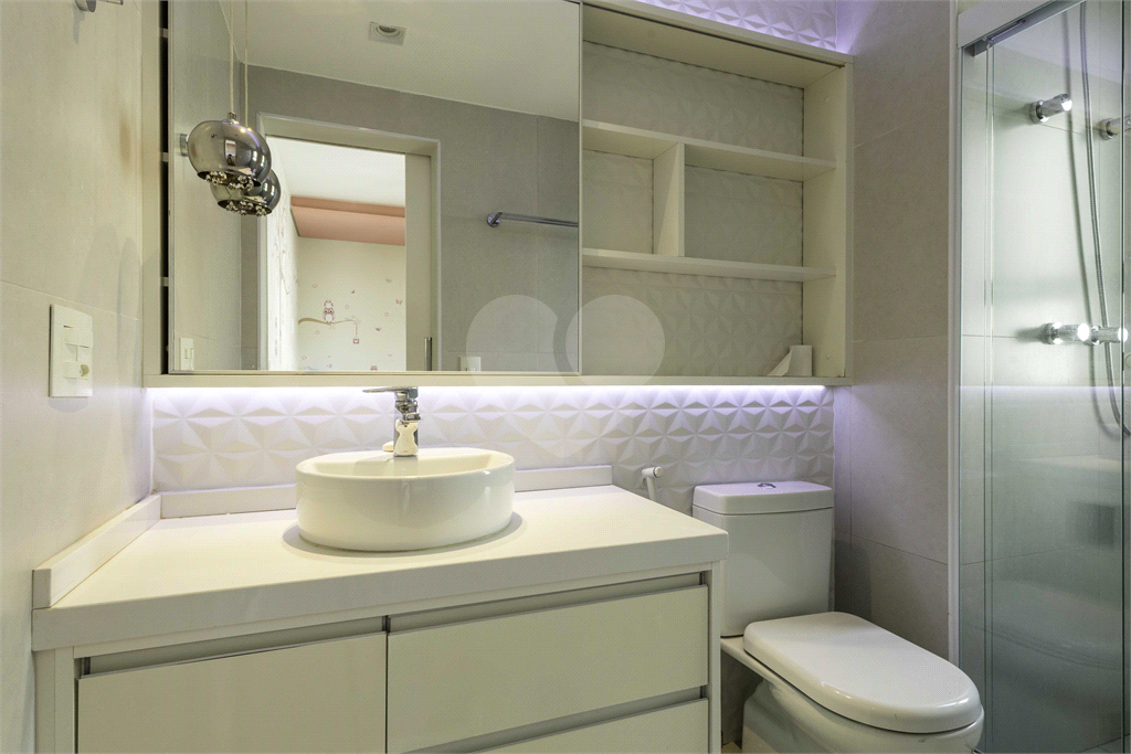 Cobertura impecável em rua tranquila e vista maravilhosa para o Parque Villa Lobos!