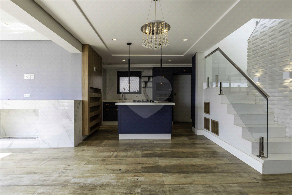 Cobertura impecável em rua tranquila e vista maravilhosa para o Parque Villa Lobos!