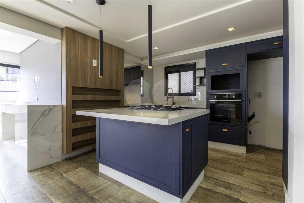 Cobertura impecável em rua tranquila e vista maravilhosa para o Parque Villa Lobos!