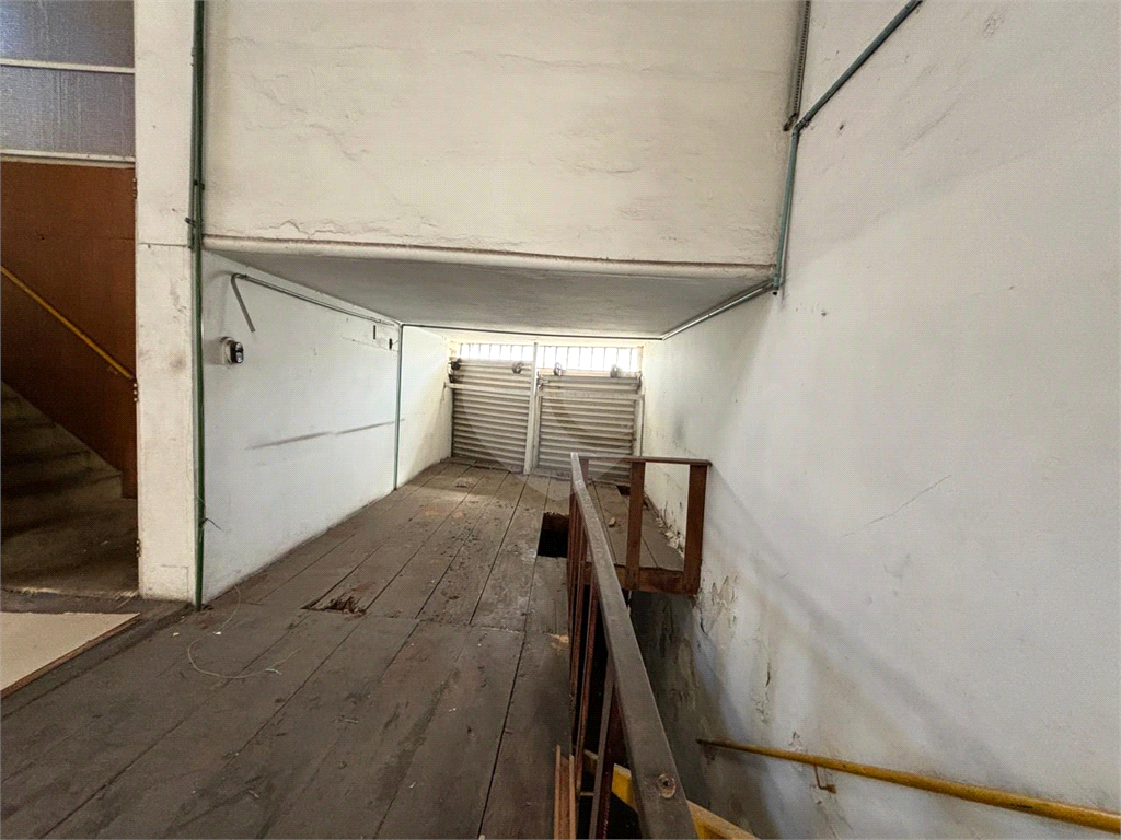 Galpao;Terreno  700  mts Regiao Alto do Mamdaqui
