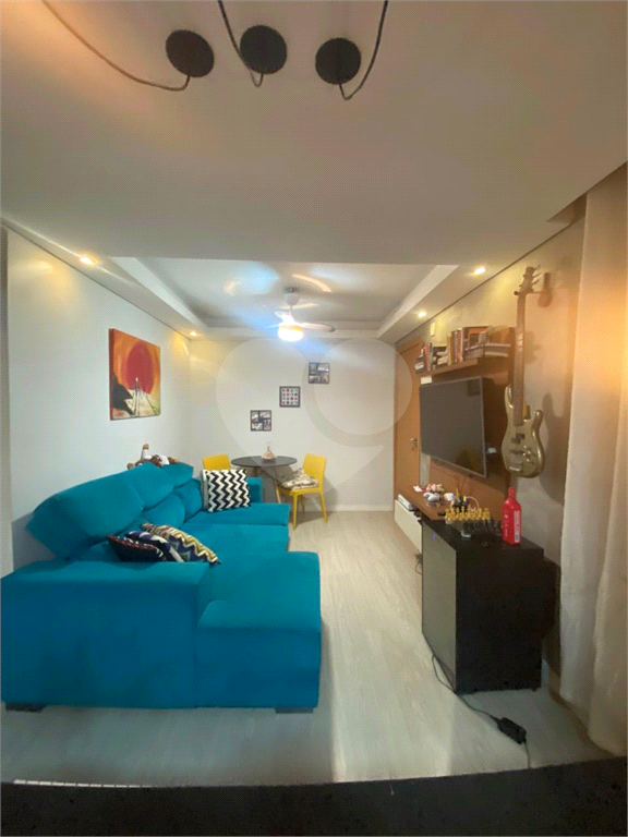 Apartamento à venda com 2 quartos, 45m² - Foto 13