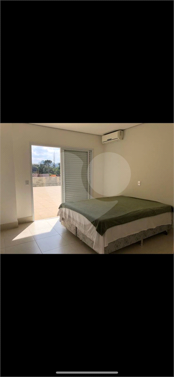 Casa de Condomínio para alugar com 4 quartos, 380m² - Foto 2