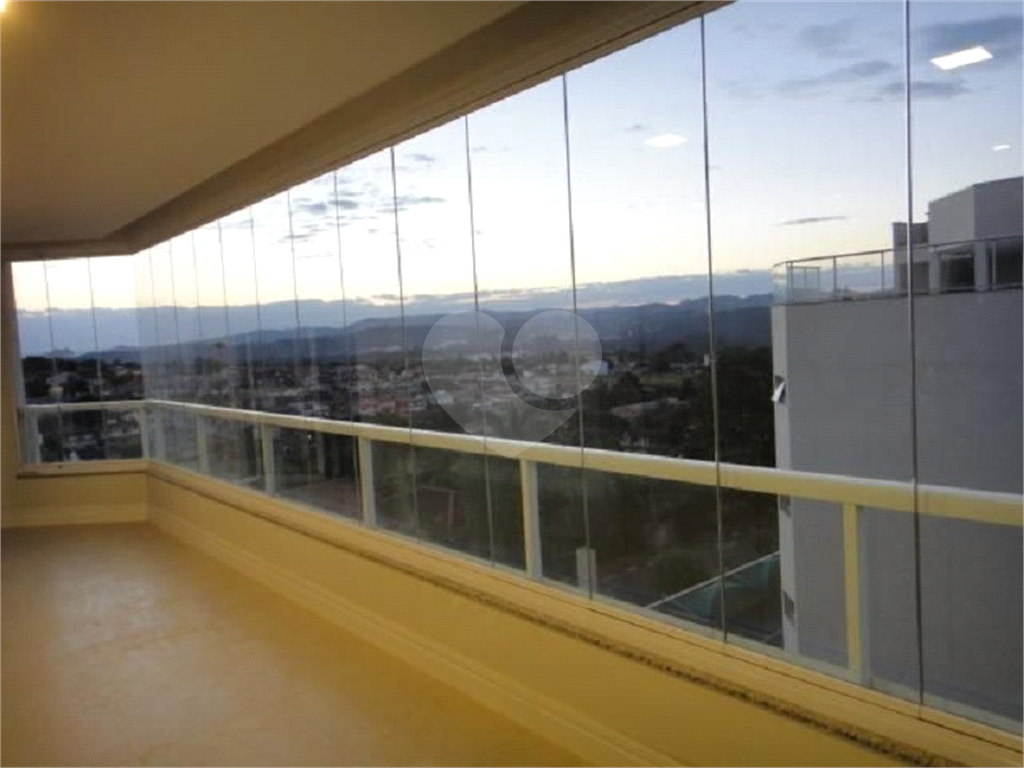 Apartamento para alugar com 4 quartos, 455m² - Foto 3