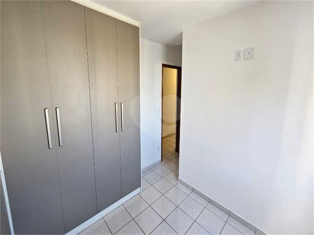 Apartamento à venda com 3 quartos, 80m² - Foto 35