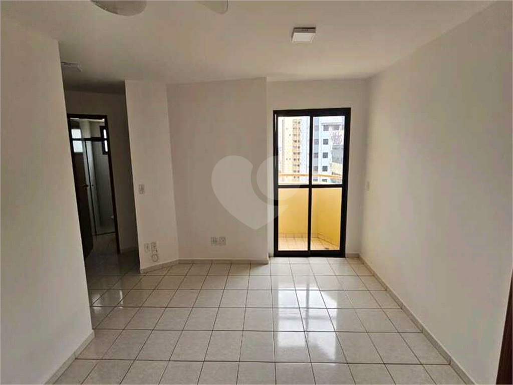 Apartamento à venda e aluguel com 2 quartos, 59m² - Foto 1