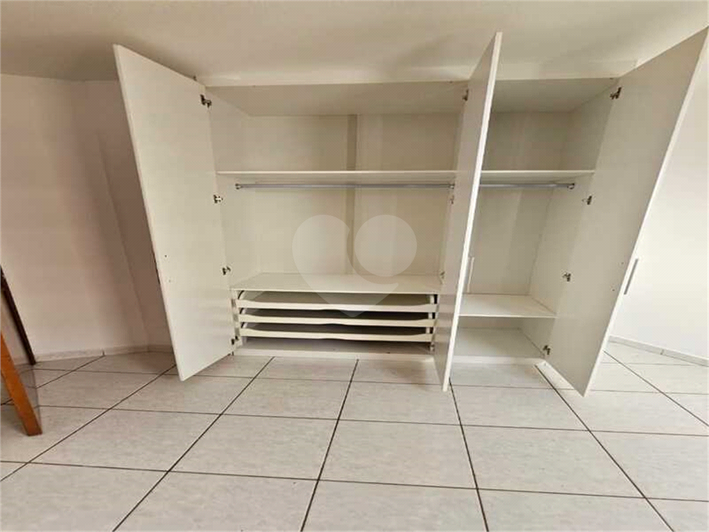 Apartamento à venda e aluguel com 2 quartos, 59m² - Foto 23