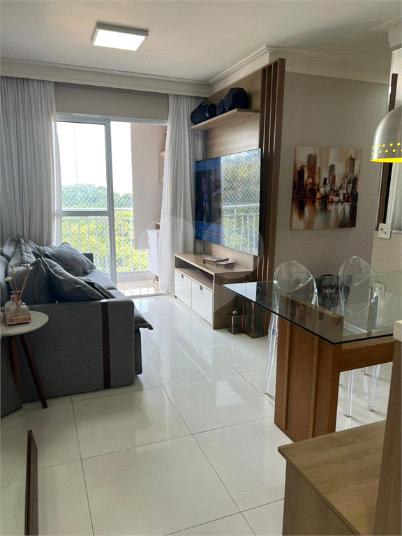 Apartamento à venda com 3 quartos, 75m² - Foto 9