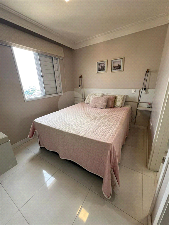 Apartamento à venda com 3 quartos, 75m² - Foto 15