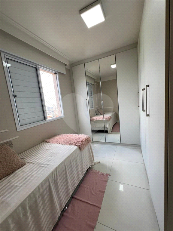 Apartamento à venda com 3 quartos, 75m² - Foto 12