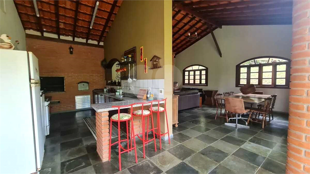 Sítio à venda com 9 quartos, 835m² - Foto 17