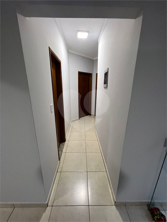 Casa à venda com 3 quartos, 90m² - Foto 3