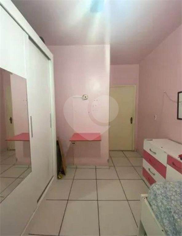 Casa à venda com 3 quartos, 200m² - Foto 16