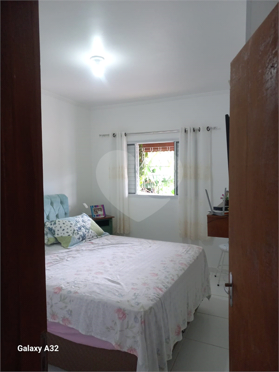 Casa à venda com 2 quartos, 80m² - Foto 12