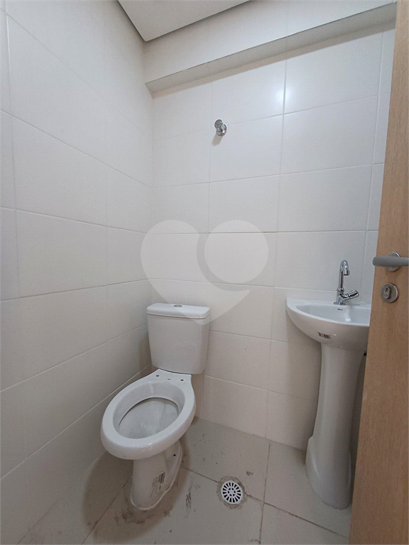 Sala comercial - 42m² - 2 banheiros, 1 vaga próximo ao metrô Carandiru e Santana