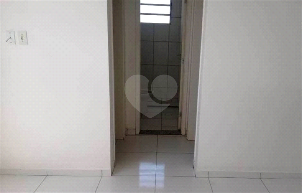 Apartamento à venda com 2 quartos, 46m² - Foto 4