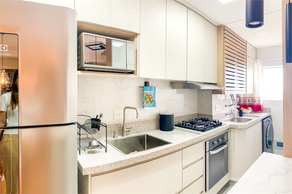 Apartamento à venda com 2 quartos, 66m² - Foto 4