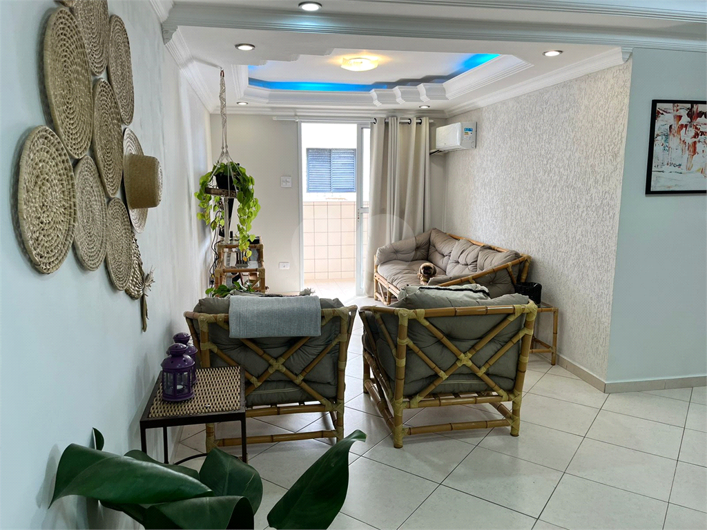 Apartamento na Guilhermina - Praia Grande - 200 metros da Praia