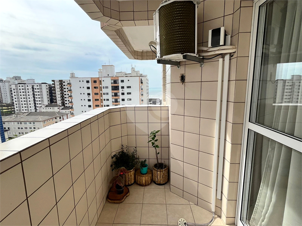 Apartamento na Guilhermina - Praia Grande - 200 metros da Praia