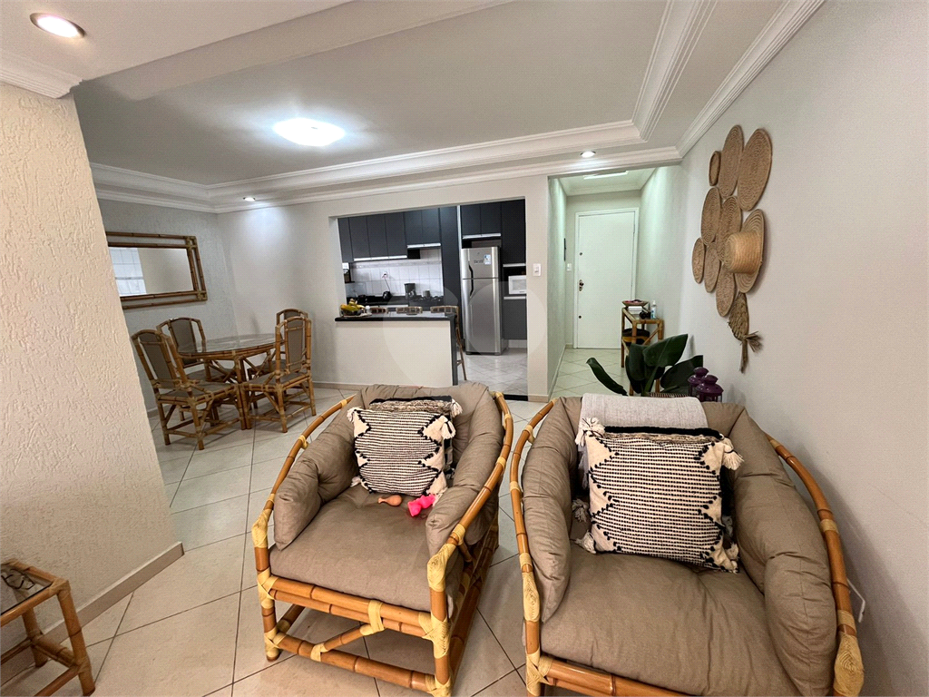 Apartamento na Guilhermina - Praia Grande - 200 metros da Praia
