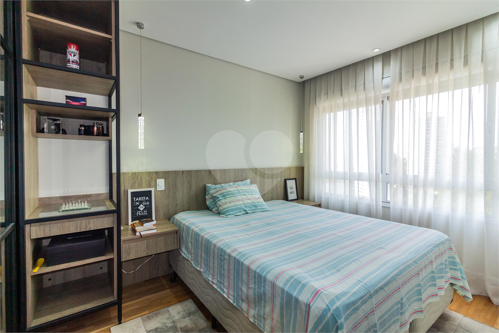 APARTAMENTO em MORUMBI