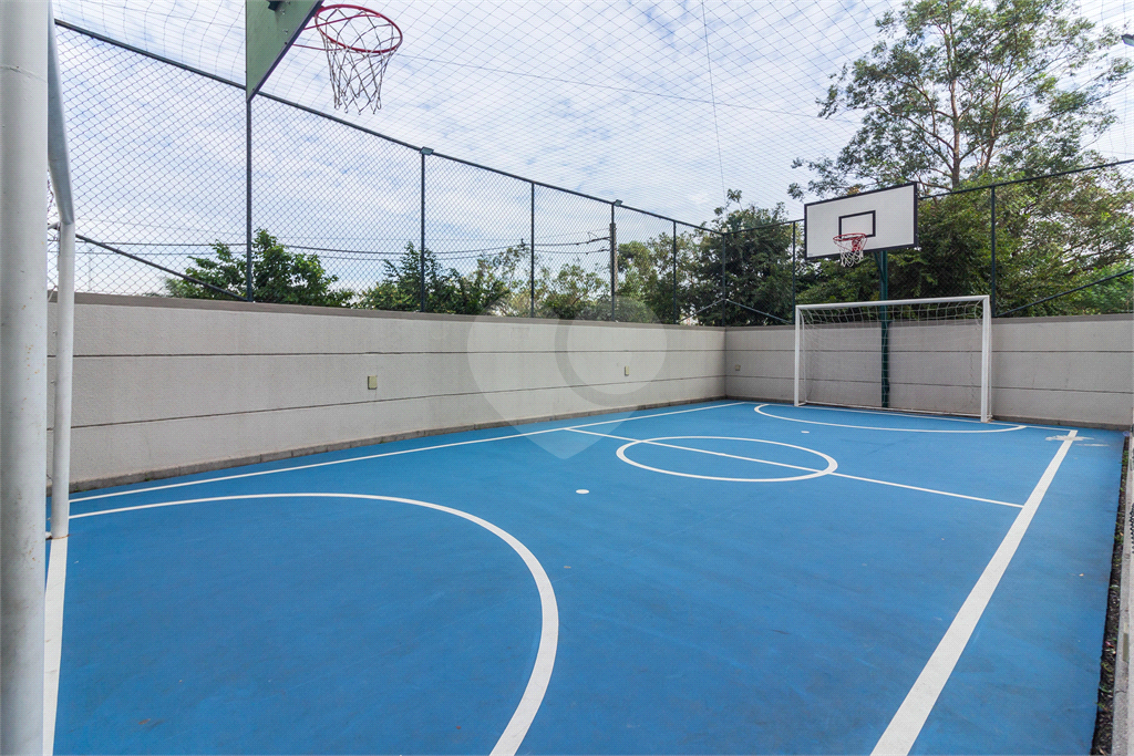 APARTAMENTO em MORUMBI