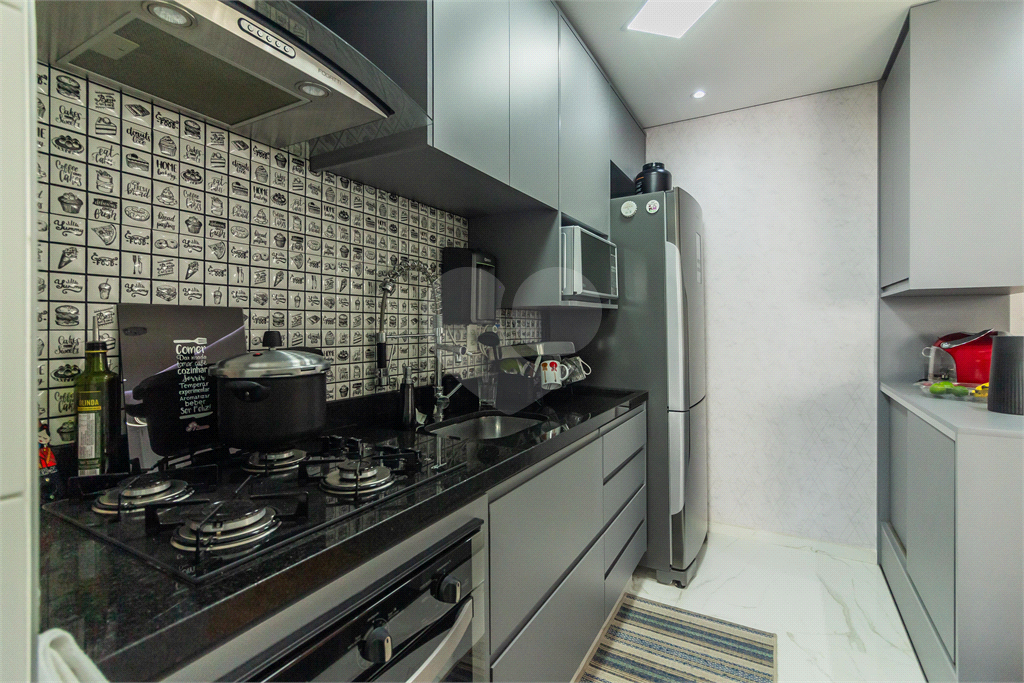 APARTAMENTO em MORUMBI