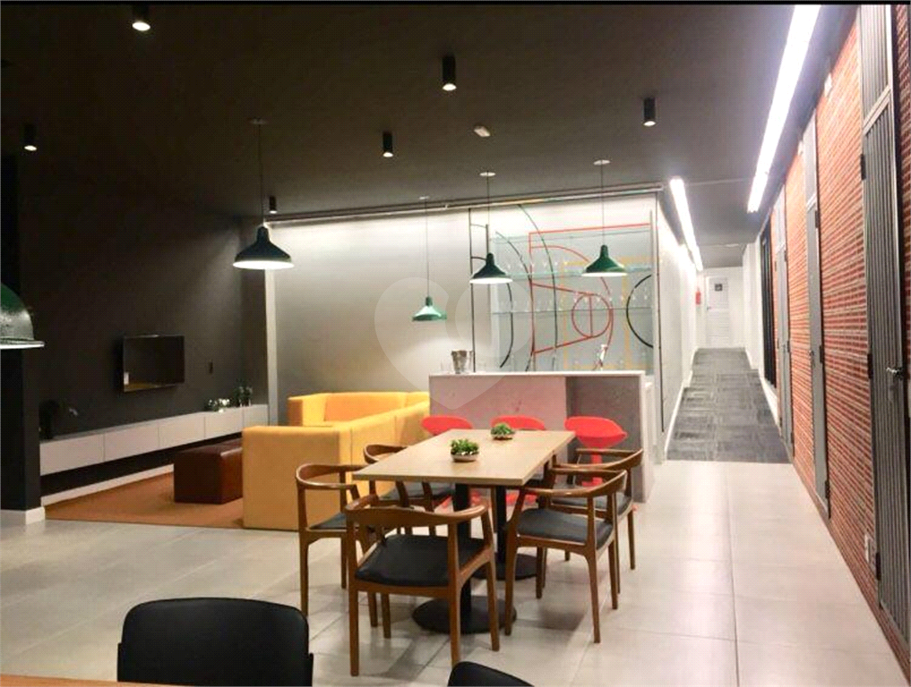 LINDA COBERTURA DUPLEX NA VILA MADALENA
