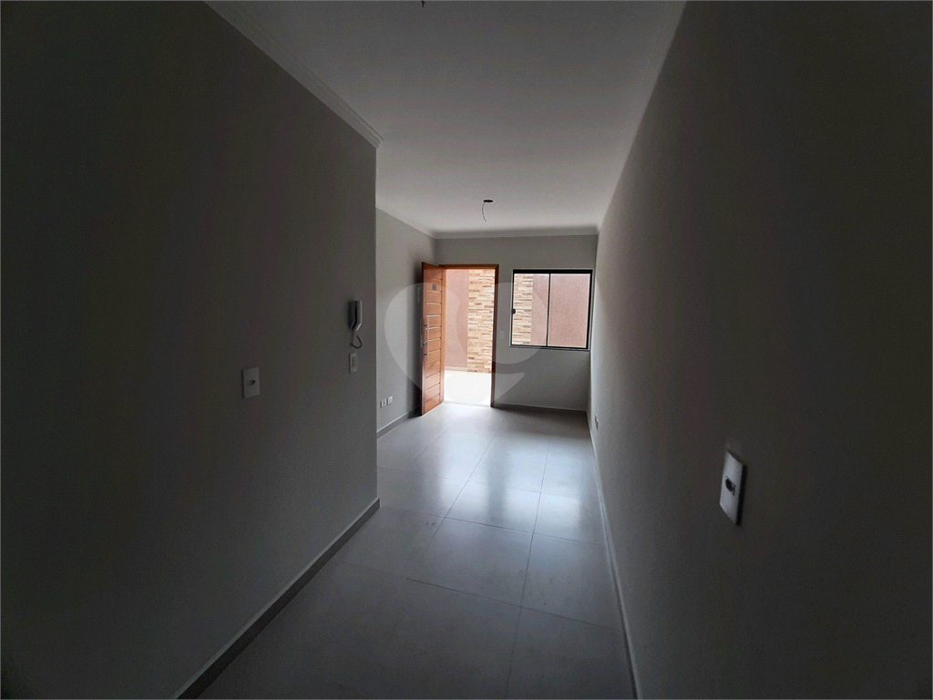 Apartamento com 37m2, 2 quartos, banheiro, sala, cozinha, quintal, SEM vaga de garagem