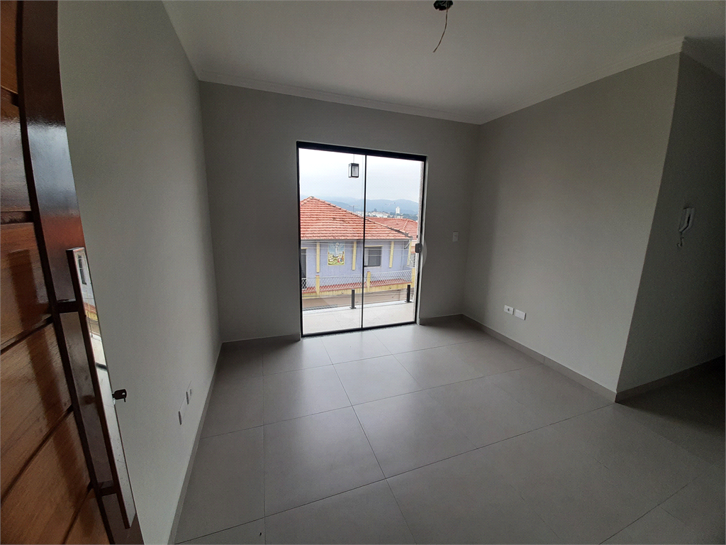 Apartamento VENDA Vila Nivi, com 44 m², 2 quartos, sala, cozinha, quintal e vaga de garagem