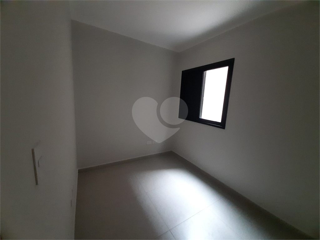 Apartamento VENDA Vila Nivi, com 44 m², 2 quartos, sala, cozinha, quintal e vaga de garagem