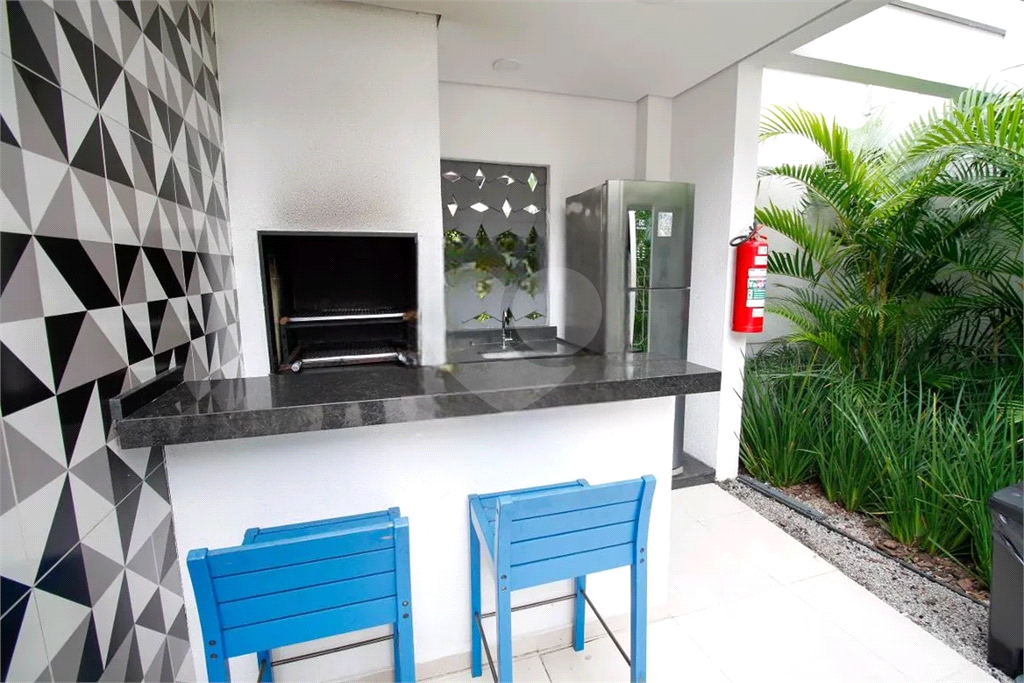 APARTAMENTO em PINHEIROS